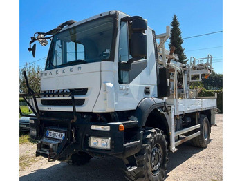 Drilling rig IVECO Trakker