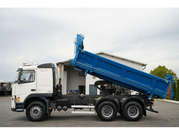 Tipper Volvo FM 360 / 6x4 / WYWROTKA DWUSTRONNA / HYDROBURTA / MANUAL / SPROW: picture 3 Tipper Volvo FM 360 / 6x4 / WYWROTKA DWUSTRONNA / HYDROBURTA / MANUAL / SPROW: picture 3