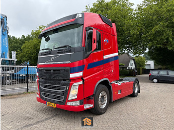Tractor unit VOLVO FH 460