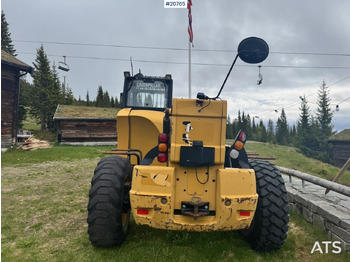 Telescopic handler Caterpillar TH360B: picture 4