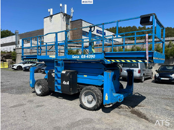 Scissor lift Genie GS4390: picture 2