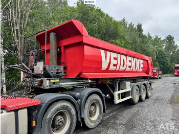 Tipper semi-trailer