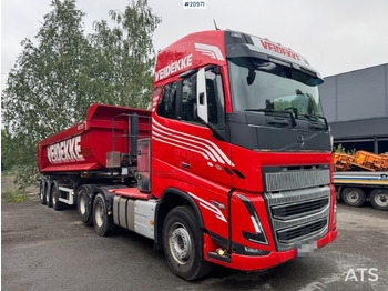 Tractor unit VOLVO FH16 650