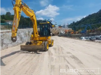 Wheel excavator KOMATSU
