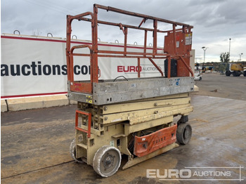 Scissor lift JLG