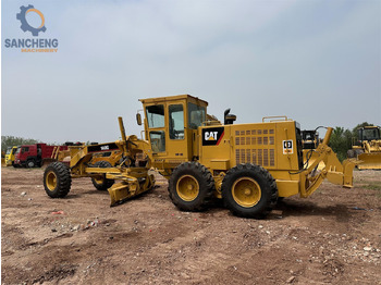 Grader CATERPILLAR 140G
