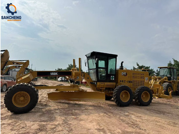 Grader CATERPILLAR 140K