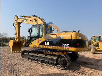 Crawler excavator CATERPILLAR 325CL: picture 4