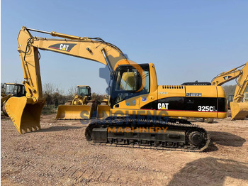 Crawler excavator CATERPILLAR 325CL: picture 3