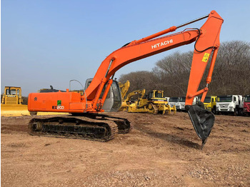 Excavator HITACHI EX200: picture 3 Excavator HITACHI EX200: picture 3