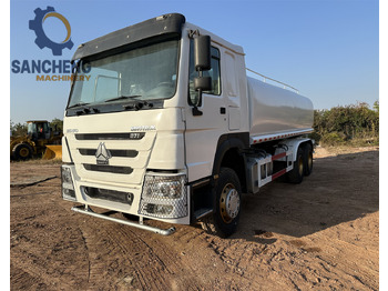 SINOTRUK HOWO 371 6x4 Water Tanker Truck leasing SINOTRUK HOWO 371 6x4 Water Tanker Truck: picture 1