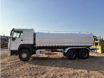 Tank truck SINOTRUK HOWO 371 Water Tanker Truck: picture 5