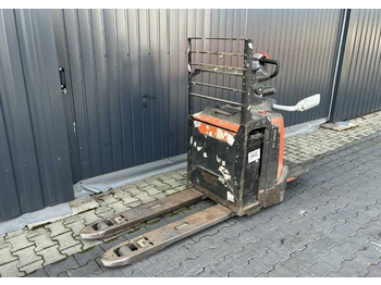 Pallet truck BT