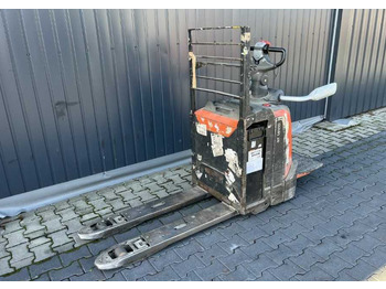 Pallet truck BT