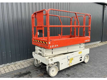 Scissor lift GENIE