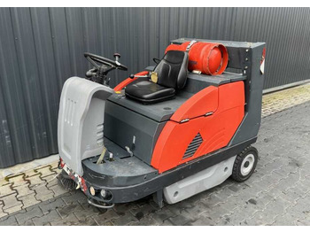 Industrial sweeper