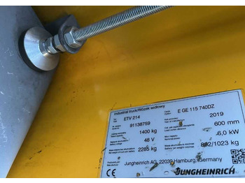 Reach truck Jungheinrich ETV214: picture 4 Reach truck Jungheinrich ETV214: picture 4