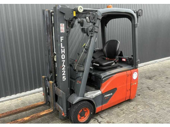 Electric forklift LINDE E16
