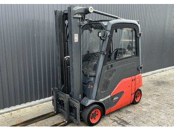 Electric forklift LINDE E16