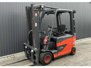 Electric forklift LINDE E
