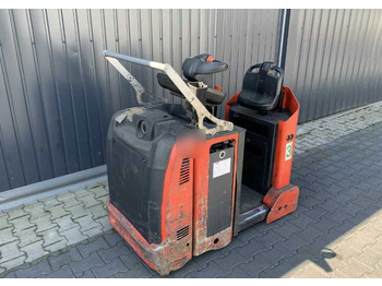 Tow tractor LINDE P30