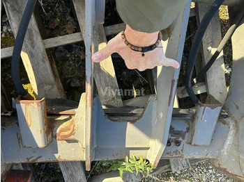 Quick coupler Volvo L120C/D/E/F/H L90C/D/E/F: picture 4 Quick coupler Volvo L120C/D/E/F/H L90C/D/E/F: picture 4