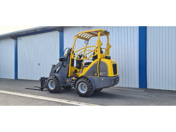 New Compact loader Eurotrac W11 Radlader Hoflader: picture 2