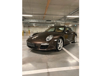 Car PORSCHE