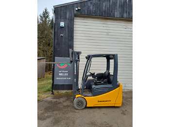 Electric forklift JUNGHEINRICH EFG