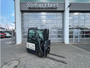 Electric forklift CROWN
