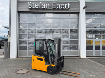 Electric forklift JUNGHEINRICH EFG