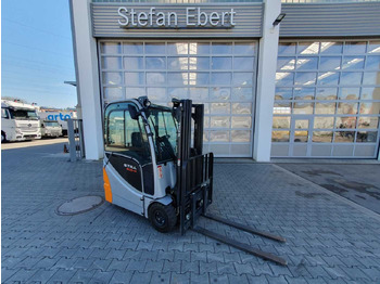 Electric forklift STILL RX20