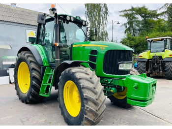 Farm tractor JOHN DEERE 7530