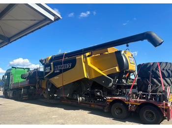 Combine harvester CLAAS Lexion 570