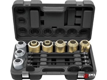 Automotive tool