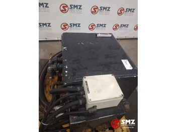 Hydraulic tank for Truck Diversen Occ hydrauliektank 150L 60cmx50cmx50cm: picture 3