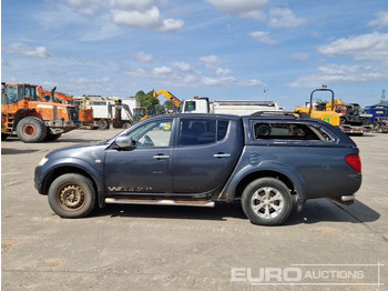 Pickup truck 2012 Mitsubishi L200: picture 2