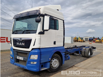 Cab chassis truck MAN TGX 26.440