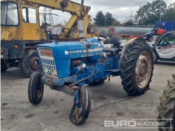 Farm tractor FORD