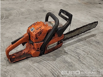 Workshop equipment Husqvarna Petrol Chansaw: picture 3