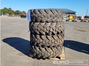 Tire JCB