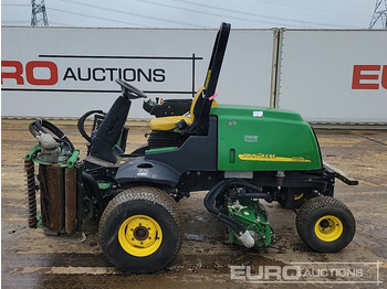 Garden mower John Deere 3225C: picture 2