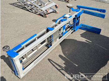 Material handling equipment GENIE