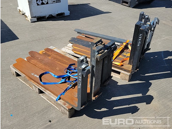 Material handling equipment Selection of Various Size Forks to suit Forklift (2 Pallets of): picture 3
