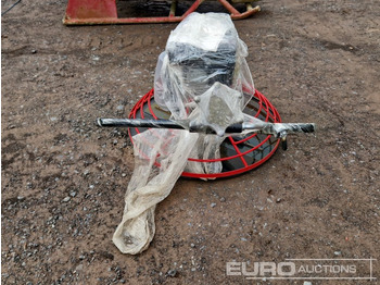 Asphalt machine Unused 900mm Petrol Power Float, Pan: picture 4