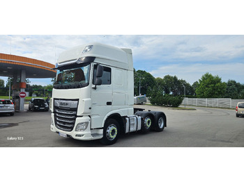 Tractor unit DAF XF 105 460