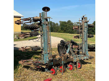 Sowing equipment