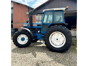 Farm tractor Ford 8630: picture 2