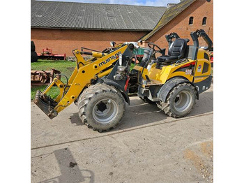 Skid steer loader MUSTANG