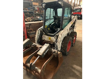 Skid steer loader Bobcat S 450: picture 5